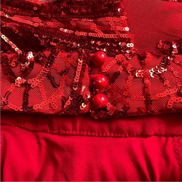 FN Red Halter Sequin Gown! - Picture 6 of 10